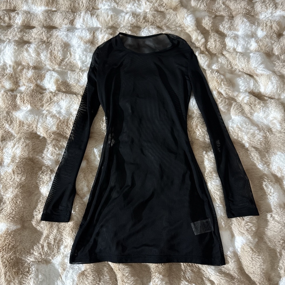 Elegant Black Long Sleeve Dress